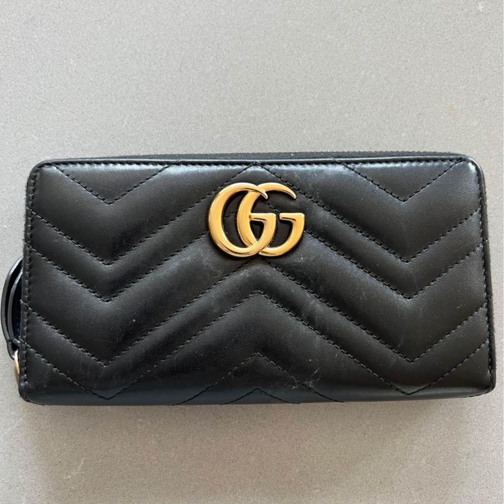 Gucci wallet - Authentic